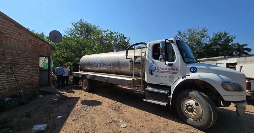 Gobierno de Bahía de Banderas lleva apoyo de saneamiento a Aguamilpa