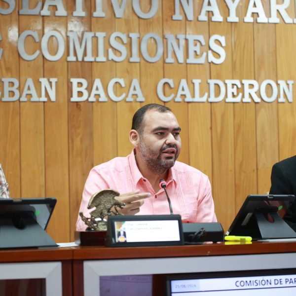 Abre Congreso espacio a las juventudes de Nayarit