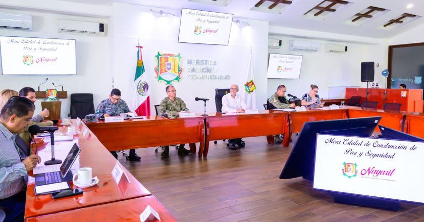 Miguel Ángel Navarro mantiene coordinación permanente por la seguridad de Nayarit