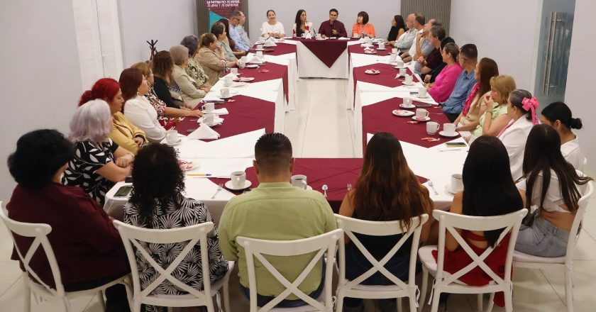 Pável tiende puentes con empresarios: Haremos equipo por el futuro de Nayarit