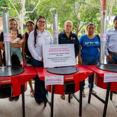 Sigue Beatriz Estrada recorriendo caminos y visitando comunidades para llevar justicia social.