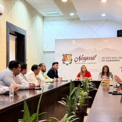 Gobierno del Estado fortalece diálogo y la paz social en Bahía de Banderas