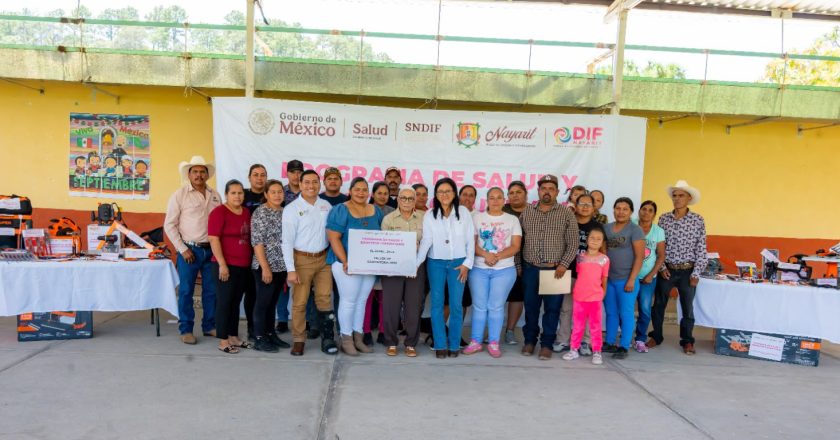 DIF Nayarit continúa fortaleciendo a la comunidad de El Jaral, en Jala