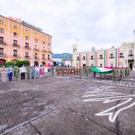 Gobernador nayarita acompañado de niños y jóvenes participó en el izamiento de bandera