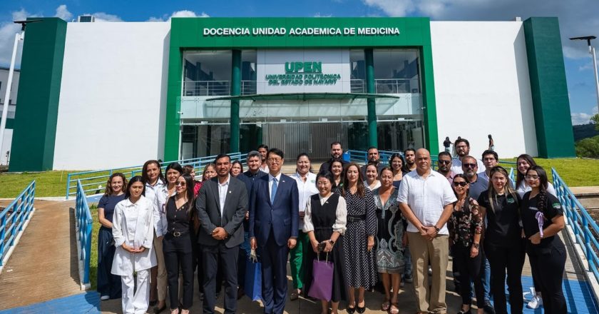 Embajador de Corea conoce proyectos de salud, educación y desarrollo económico de Nayarit