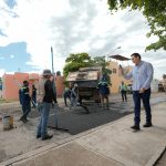 ARRANCA HÉCTOR SANTANA INTENSA CAMPAÑA DE BACHEO EN TODO BAHÍA DE BANDERAS