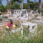 Refuerza Gobierno de Bahía de Banderas limpieza y mantenimiento de Panteones