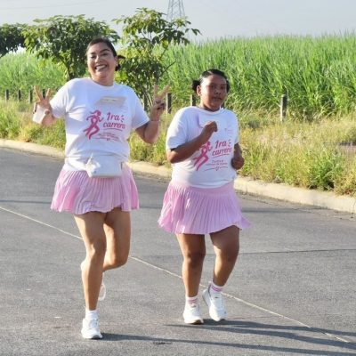 Promueve IMSS Nayarit la prevención del cáncer de mama con Carrera Rosa