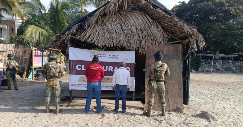 Gobierno de Bahía de Banderas refuerza la vigilancia administrativa en Sayulita